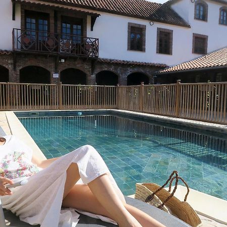 Domaine Du Chateau レ・トロワ・イレ エクステリア 写真